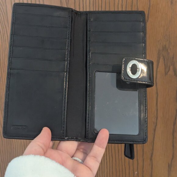 Coach Signature Turn Lock Slim Envelope Wallet Black/Tan Silver Tone Hardware - Picture 2 of 5